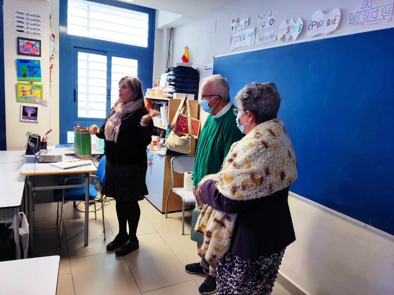 Visita al Colegio Montepinar y recogida de felicitaciones navideñas