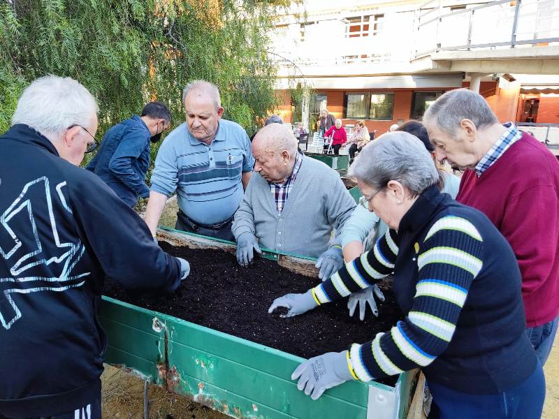 Taller de huerto y jardinería